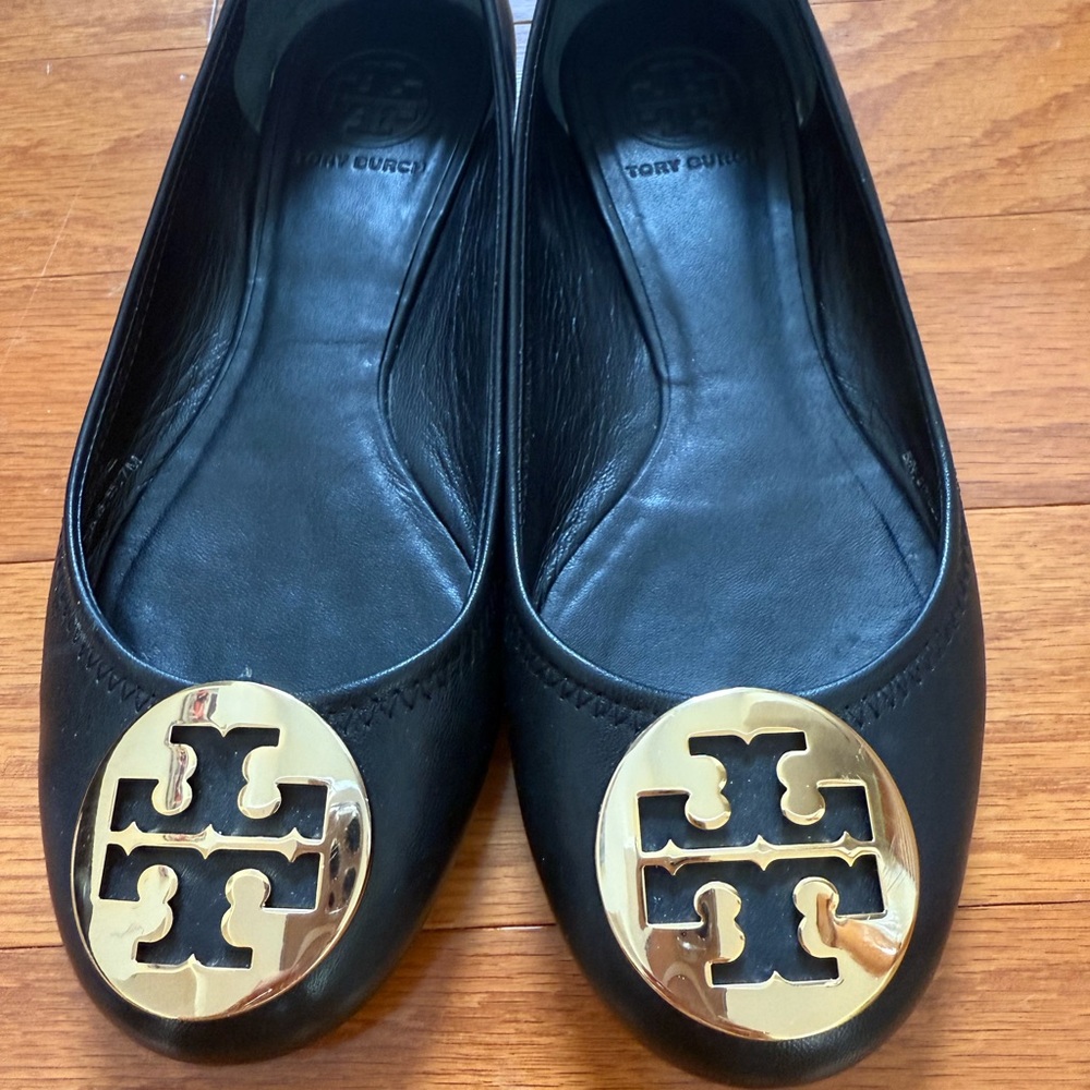 Tory Burch Black Loafers with Gold Emblem